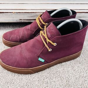 Keep Company The Shaheen Oxblood Vegan Chukka Boots Womens 9 Mens 7.5 Shoes